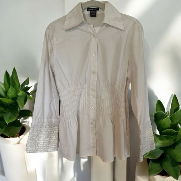 Chelsea & Theodore White Button Down Accented Sleeve Size 6 Blouse‎ - Picture 1 of 11